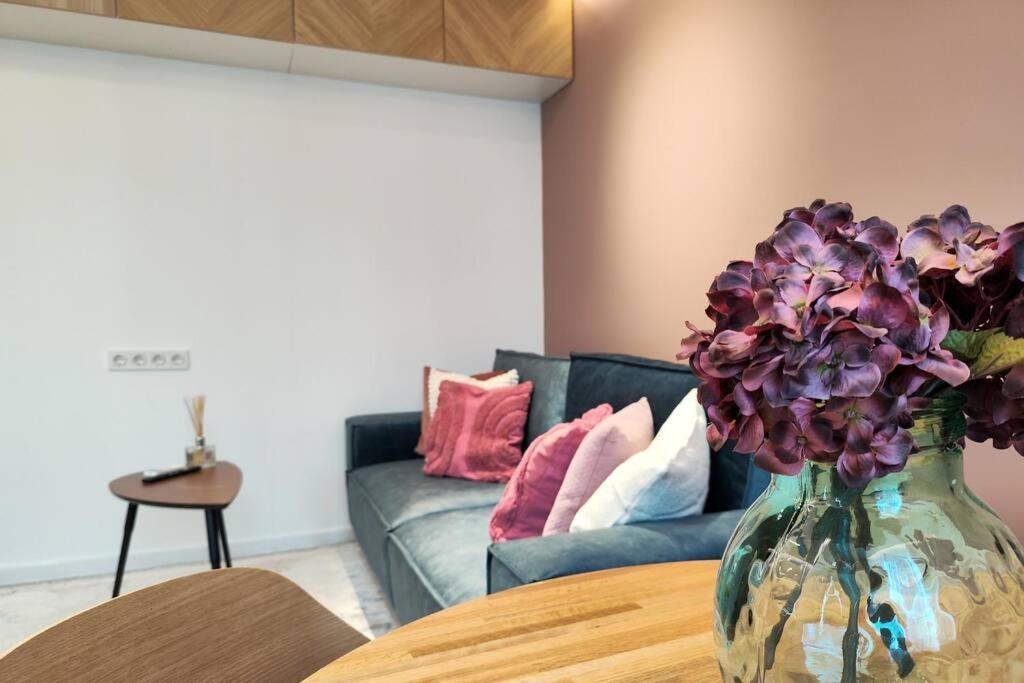 Opal Beachfront Apartment Varna Ngoại thất bức ảnh