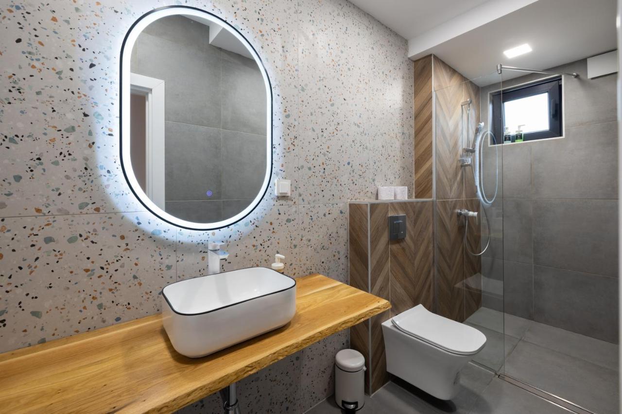 Opal Beachfront Apartment Varna Ngoại thất bức ảnh